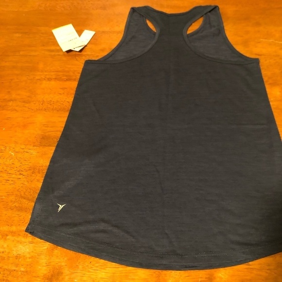Old Navy Core Active, Go Dry Racerback- Teal - Picture 14 of 15
